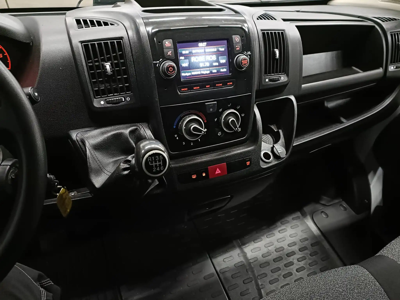 Цельнометаллический фургон FIAT DUCATO 35 L3H2 CNG METANO: фото 15