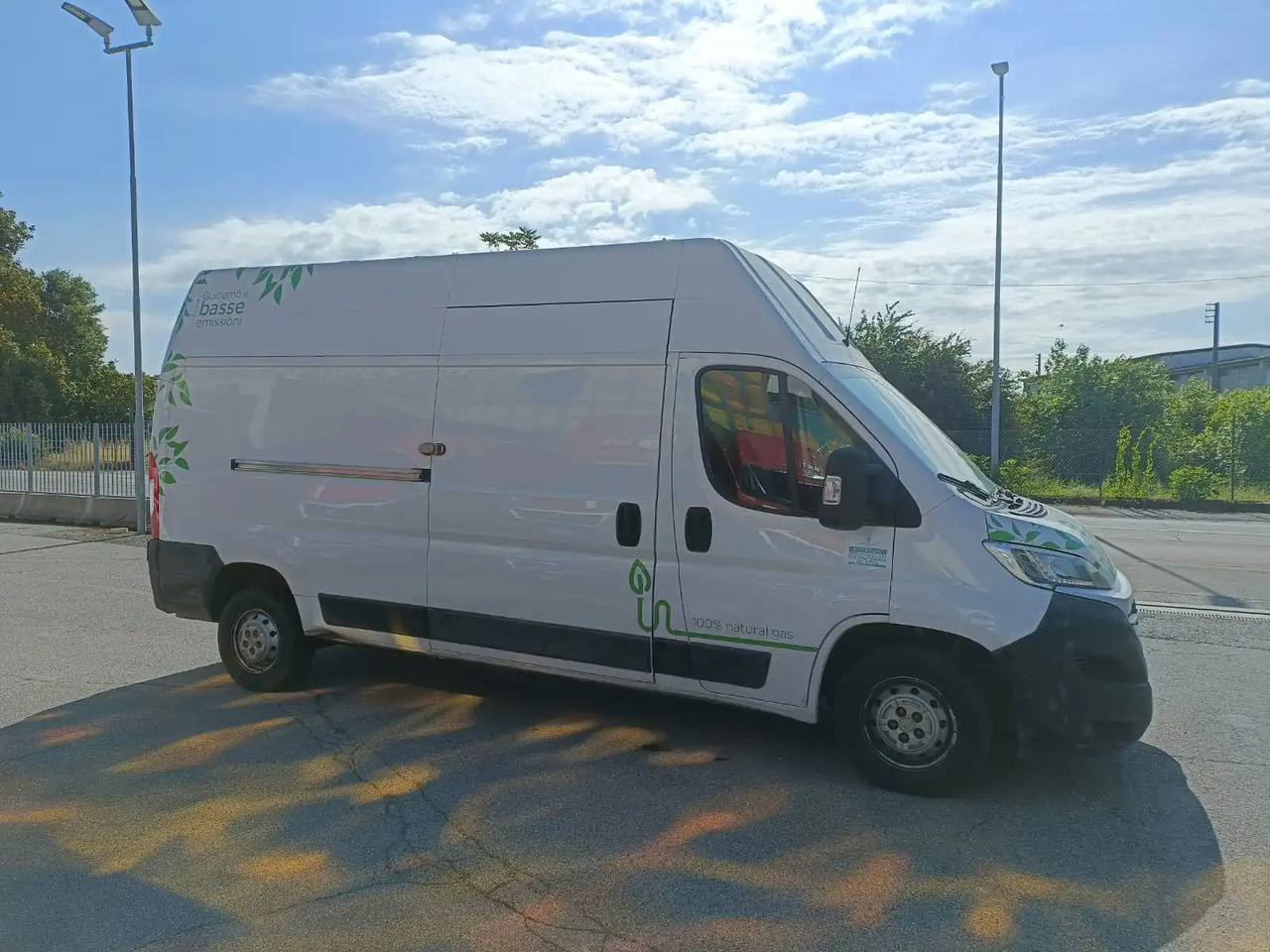 FIAT DUCATO L3H3 3.0 CC CNG - Цельнометаллический фургон: фото 2 FIAT DUCATO L3H3 3.0 CC CNG - Цельнометаллический фургон: фото 2