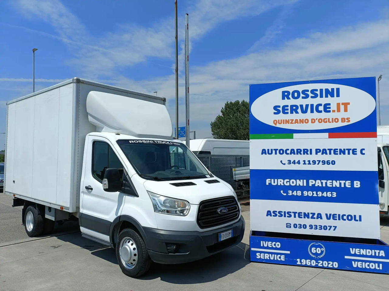 FORD TRANSIT FURGONATO BOX - Малотоннажный фургон: фото 1 FORD TRANSIT FURGONATO BOX - Малотоннажный фургон: фото 1