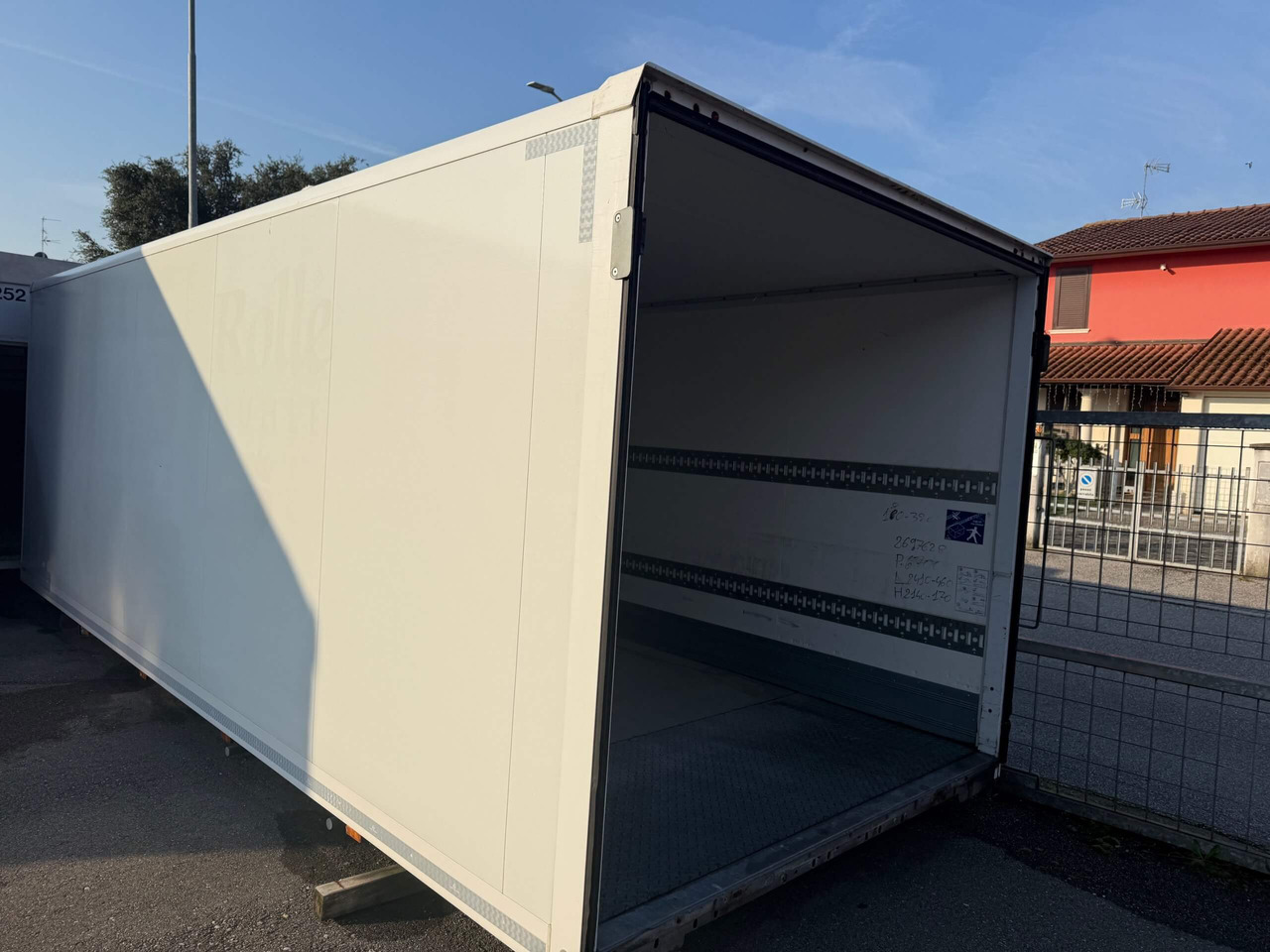 FURGONATURA BOX - Сменный кузов - фургон: фото 2 FURGONATURA BOX - Сменный кузов - фургон: фото 2