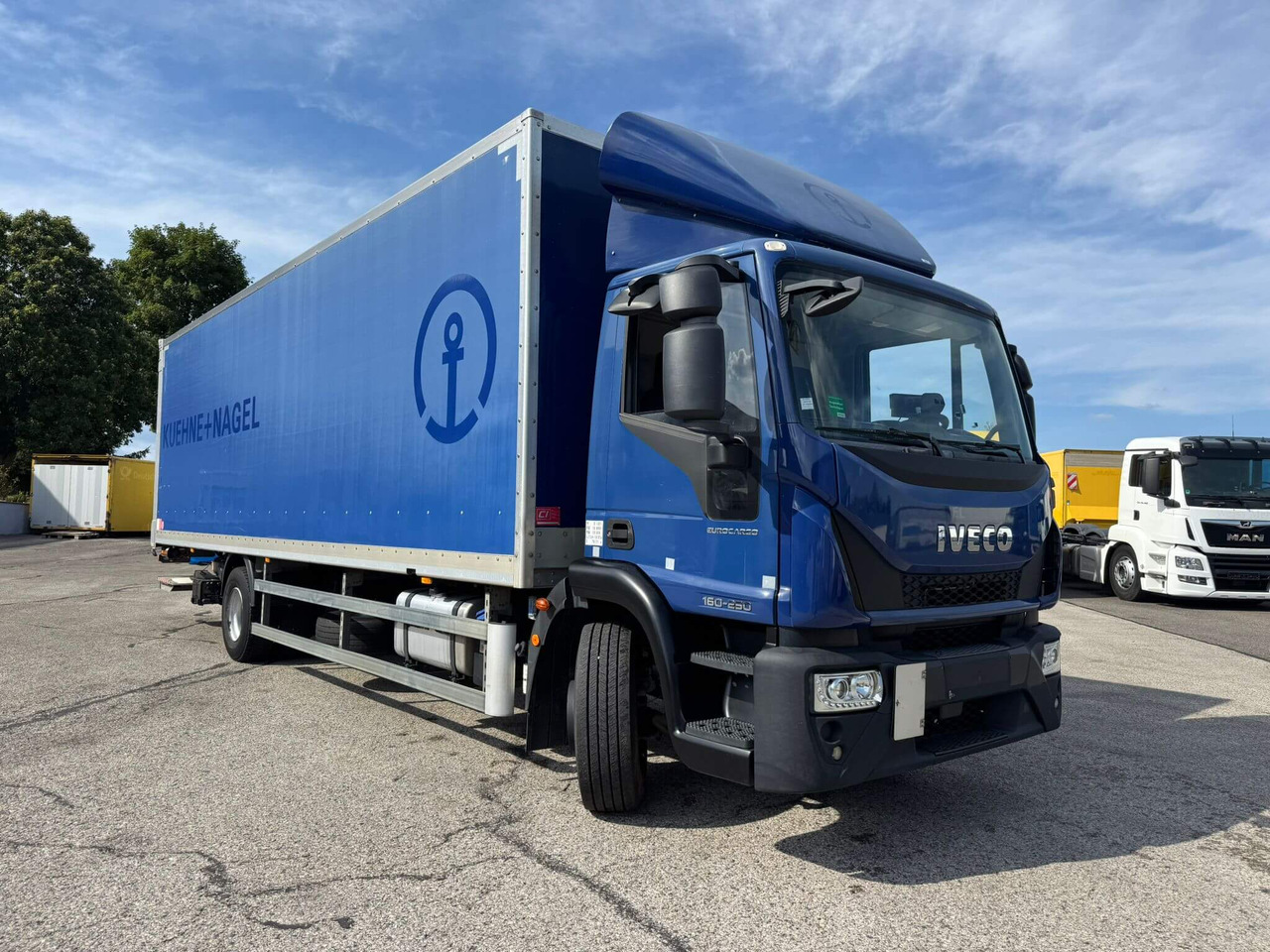 IVECO EUROCARGO 160E25P - Грузовик с закрытым кузовом: фото 1 IVECO EUROCARGO 160E25P - Грузовик с закрытым кузовом: фото 1