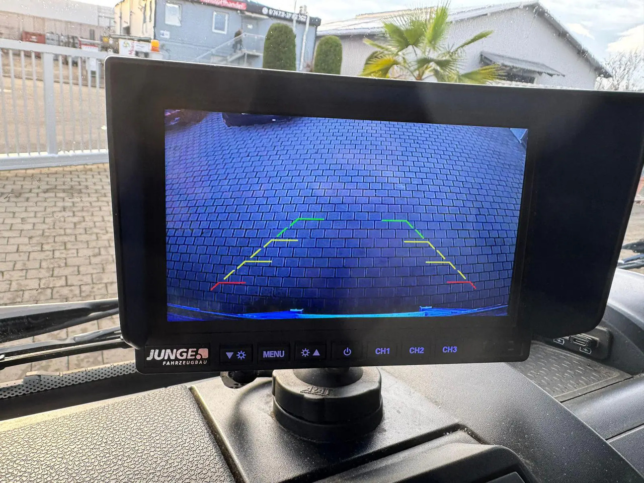 IVECO EUROCARGO 75E21 - Грузовик-шасси: фото 2 IVECO EUROCARGO 75E21 - Грузовик-шасси: фото 2