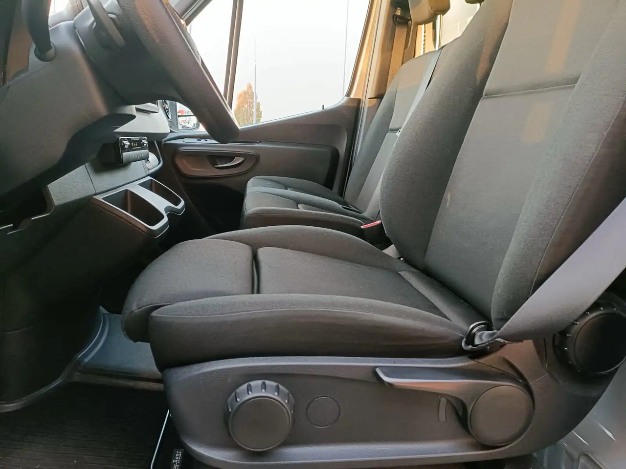 Тентованный фургон MERCEDES BENZ SPRINTER 416 160 CV: фото 8