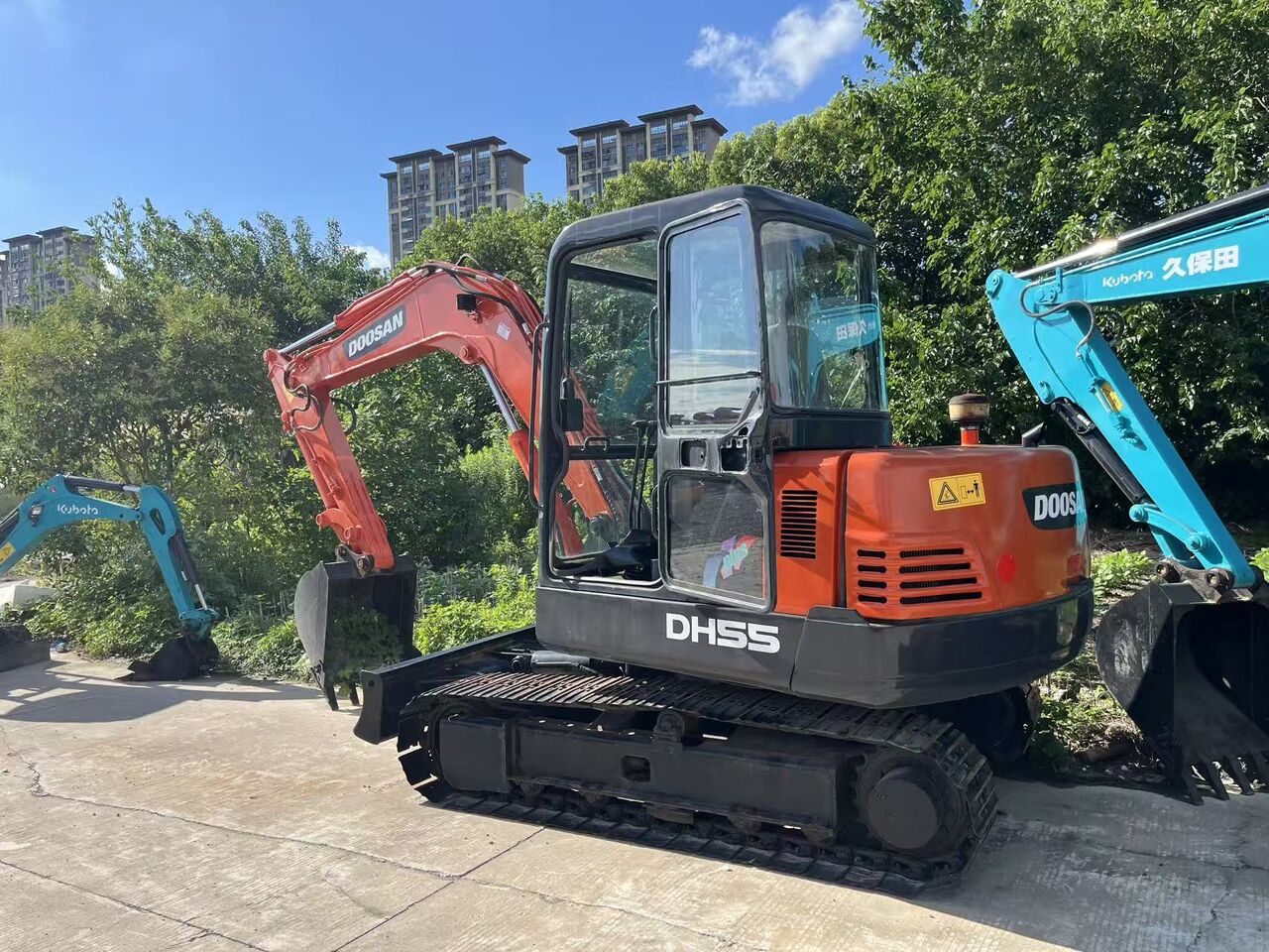 DOOSAN DH55 - Мини-экскаватор: фото 2 DOOSAN DH55 - Мини-экскаватор: фото 2