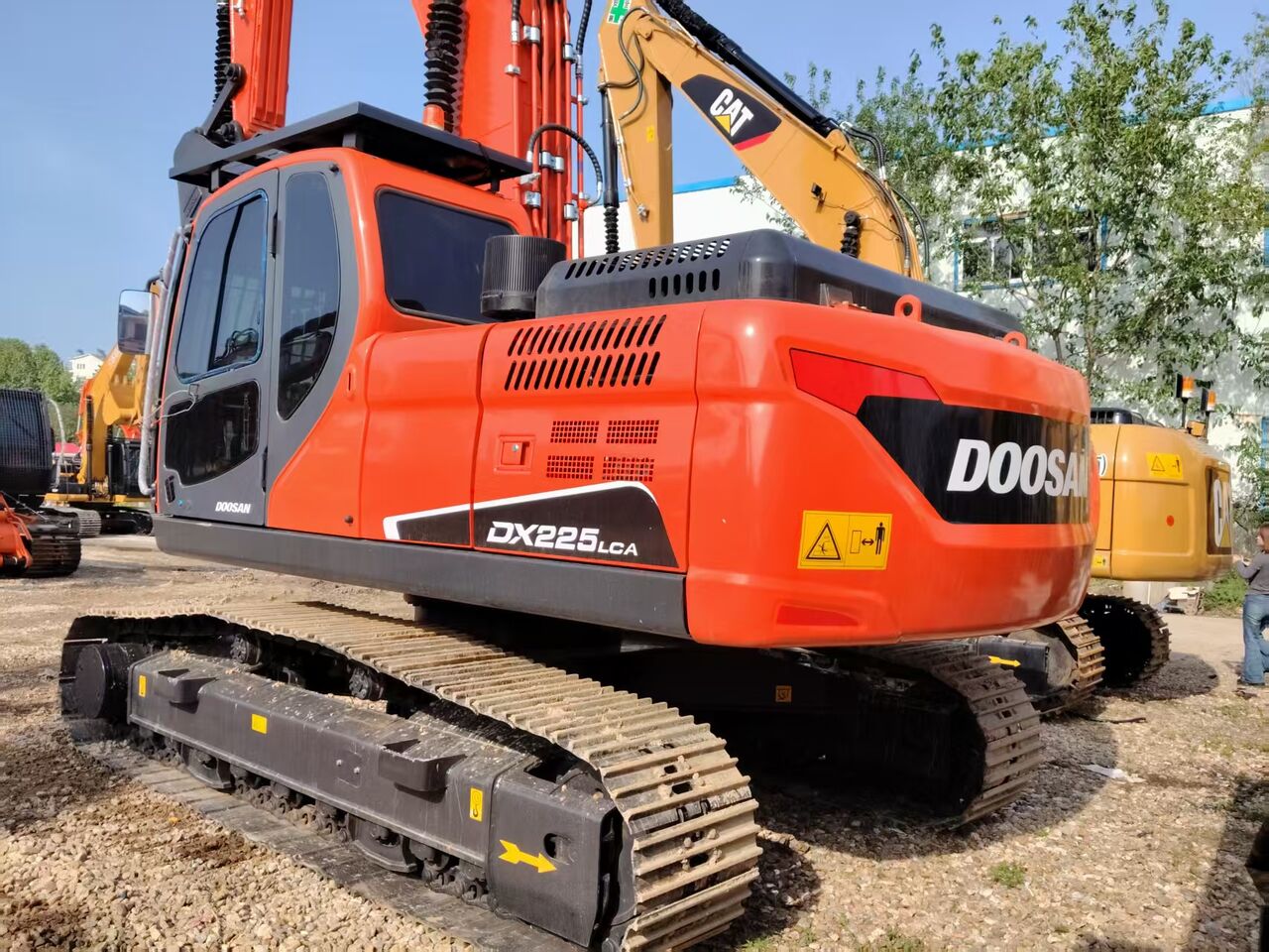 Doosan DX225 - Гусеничный экскаватор: фото 5 Doosan DX225 - Гусеничный экскаватор: фото 5