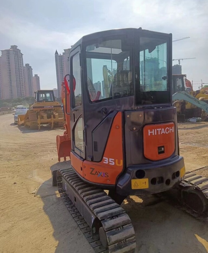 Hitachi ZX35-5A - Мини-экскаватор: фото 4 Hitachi ZX35-5A - Мини-экскаватор: фото 4