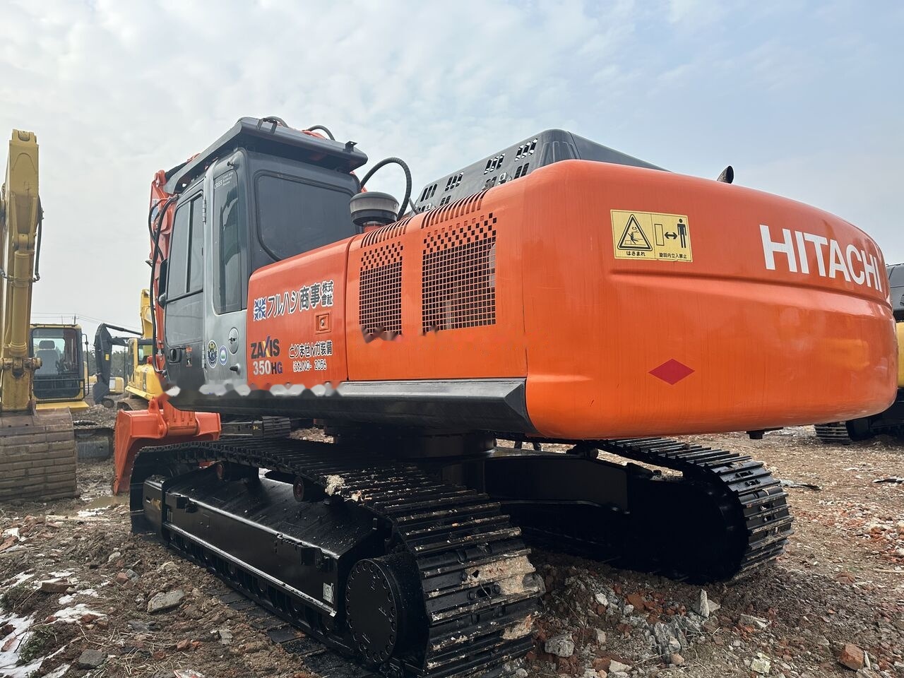 Hitachi ZX350HG - Гусеничный экскаватор: фото 1 Hitachi ZX350HG - Гусеничный экскаватор: фото 1