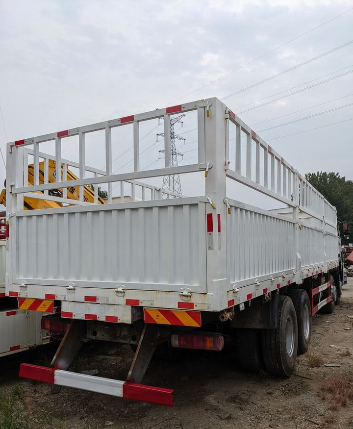 Howo 336 - Самосвал: фото 5 Howo 336 - Самосвал: фото 5