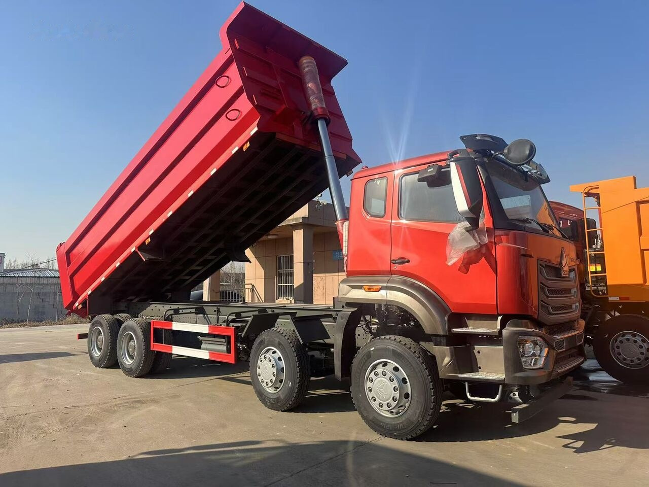 Howo NX series - Самосвал: фото 3 Howo NX series - Самосвал: фото 3