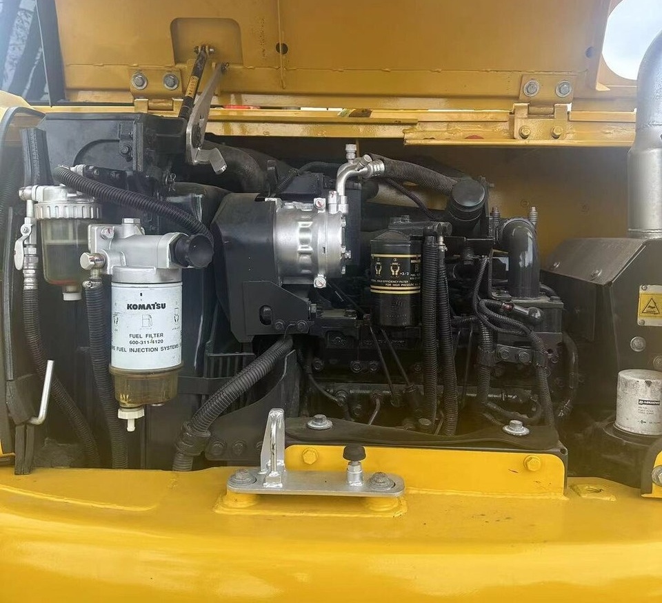 Komatsu PC70 - Мини-экскаватор: фото 5 Komatsu PC70 - Мини-экскаватор: фото 5