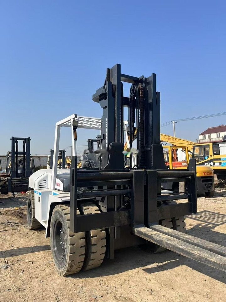 TCM FD100 - Дизельный погрузчик: фото 4 TCM FD100 - Дизельный погрузчик: фото 4