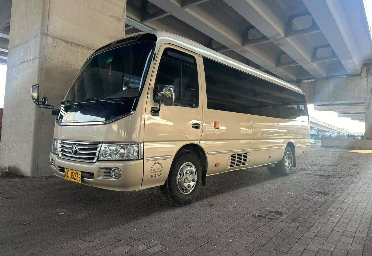 Toyota 1HZ - Пригородный автобус: фото 4 Toyota 1HZ - Пригородный автобус: фото 4