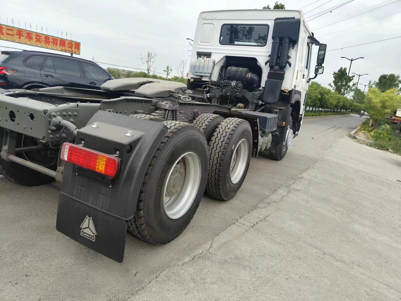 HOWO 6x4 - Тягач: фото 3 HOWO 6x4 - Тягач: фото 3