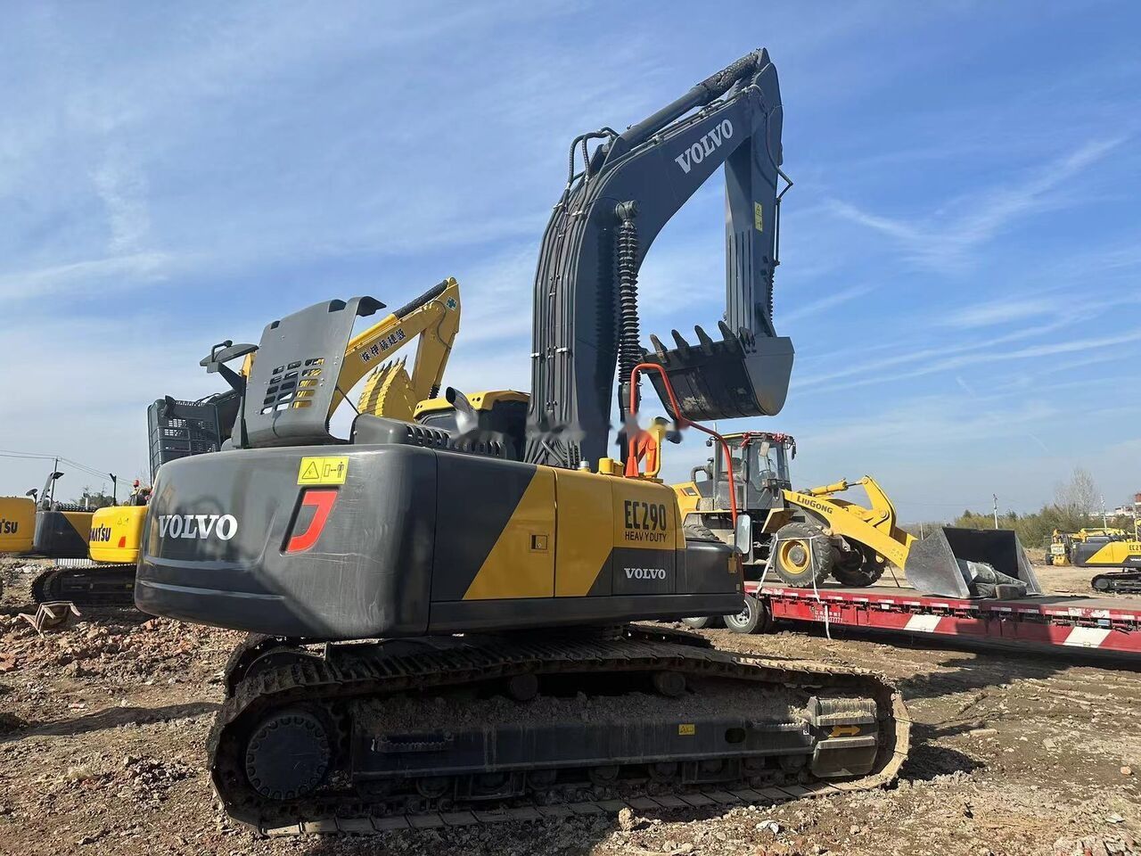 Volvo EC290 - Гусеничный экскаватор: фото 1 Volvo EC290 - Гусеничный экскаватор: фото 1