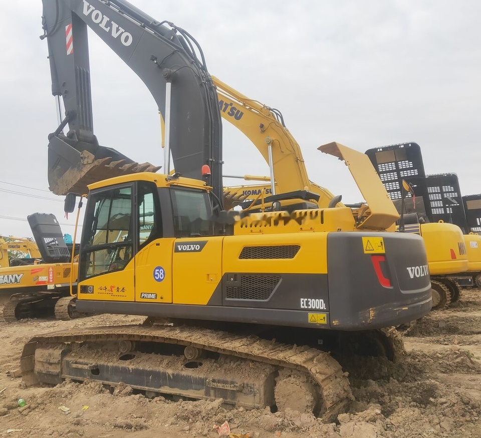 Volvo EC300 - Гусеничный экскаватор: фото 2 Volvo EC300 - Гусеничный экскаватор: фото 2