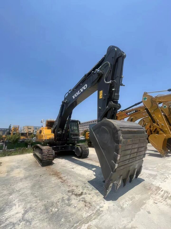 Volvo EC480D - Гусеничный экскаватор: фото 2 Volvo EC480D - Гусеничный экскаватор: фото 2
