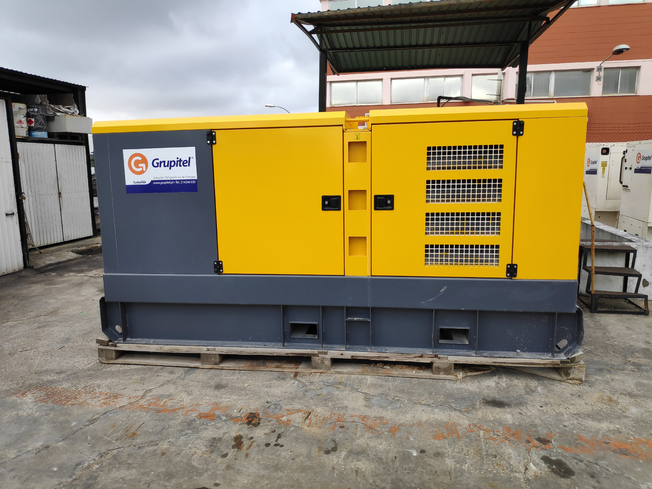 ATLAS COPCO - Электрогенератор: фото 1 ATLAS COPCO - Электрогенератор: фото 1