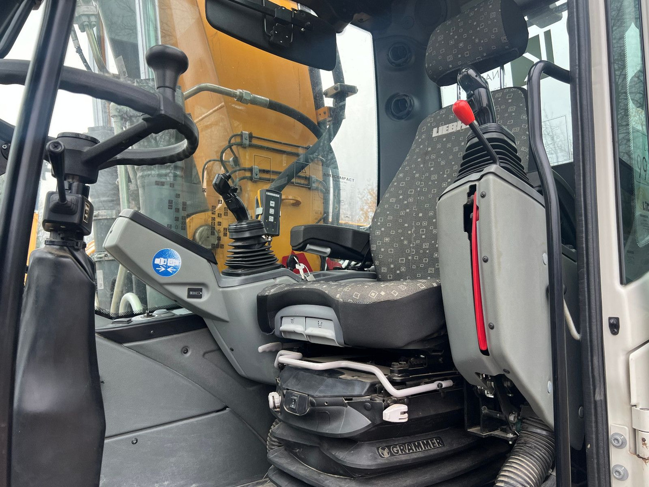 Liebherr A 913 Comp. Powertilt - Колёсный экскаватор: фото 4 Liebherr A 913 Comp. Powertilt - Колёсный экскаватор: фото 4