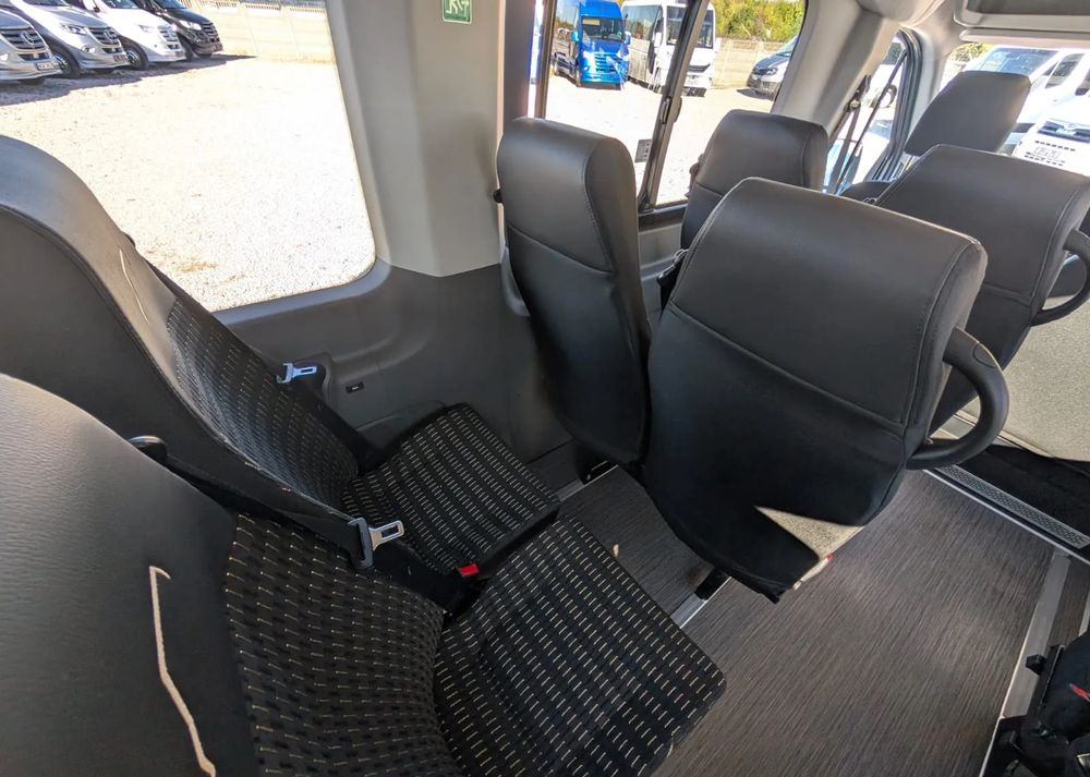 Новый Микроавтобус, Пассажирский фургон Ford Transit: фото 24