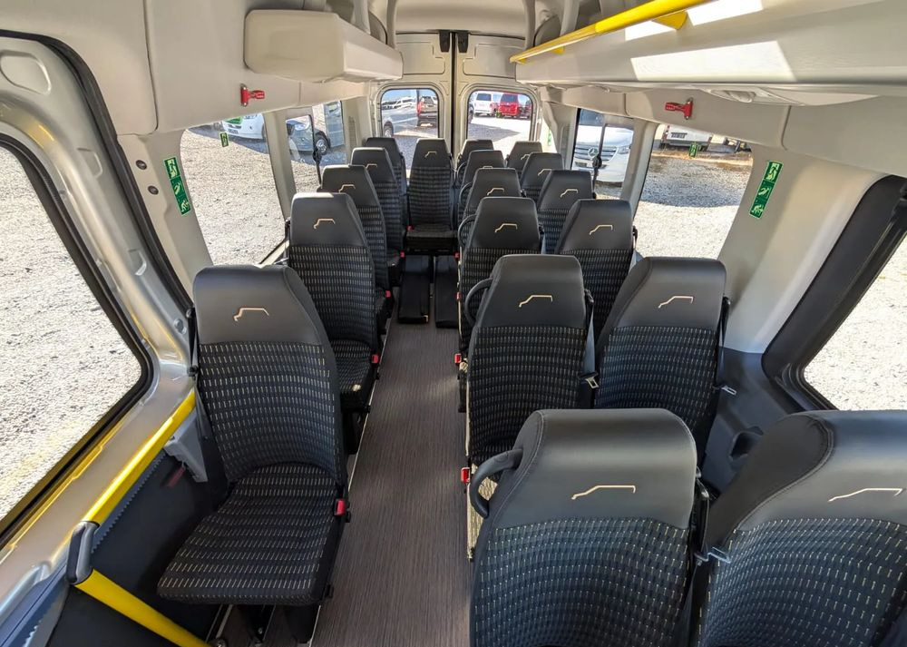 Новый Микроавтобус, Пассажирский фургон Ford Transit: фото 17