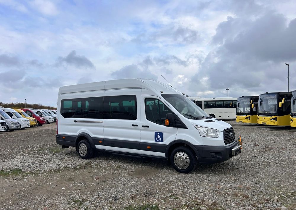 Ford Transit - Микроавтобус, Пассажирский фургон: фото 2 Ford Transit - Микроавтобус, Пассажирский фургон: фото 2