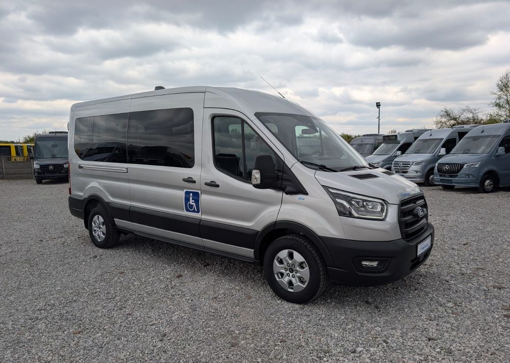 Ford Transit - Микроавтобус, Пассажирский фургон: фото 1 Ford Transit - Микроавтобус, Пассажирский фургон: фото 1