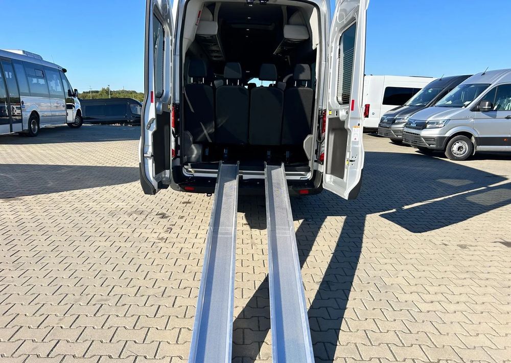 Ford Transit - Микроавтобус, Пассажирский фургон: фото 5 Ford Transit - Микроавтобус, Пассажирский фургон: фото 5