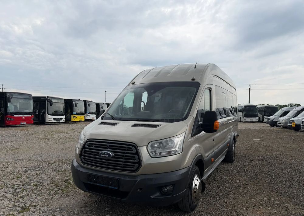 Микроавтобус, Пассажирский фургон Ford Transit: фото 8