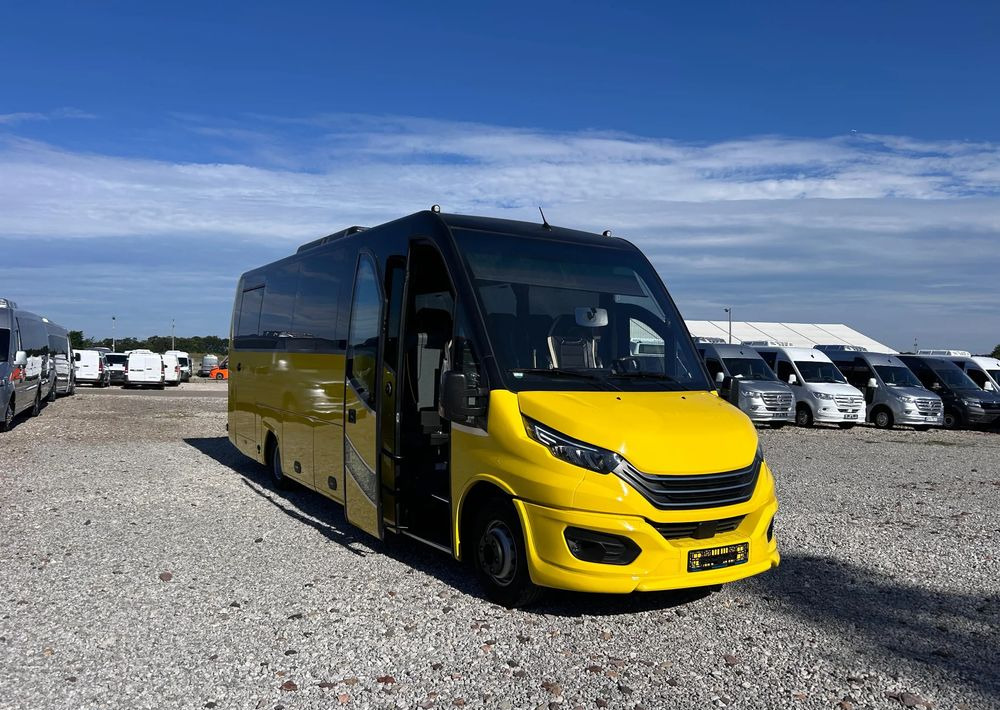 Iveco Daily - Микроавтобус, Пассажирский фургон: фото 1 Iveco Daily - Микроавтобус, Пассажирский фургон: фото 1