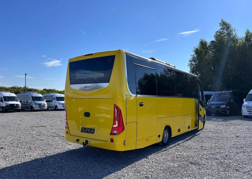 Iveco Daily - Микроавтобус, Пассажирский фургон: фото 5 Iveco Daily - Микроавтобус, Пассажирский фургон: фото 5