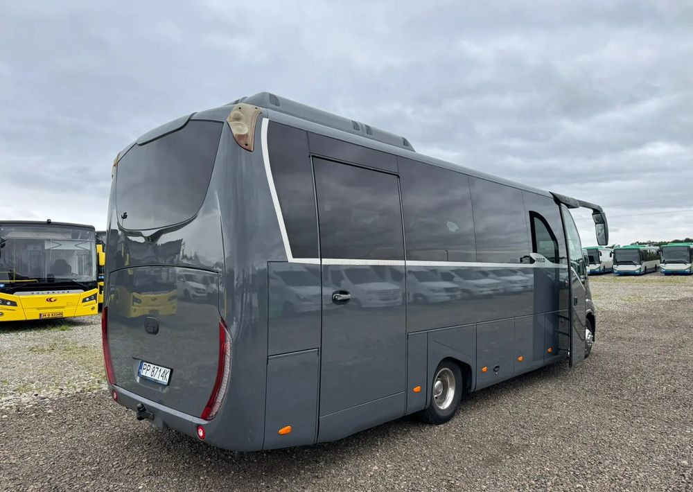 Iveco Daily - Туристический автобус: фото 3 Iveco Daily - Туристический автобус: фото 3