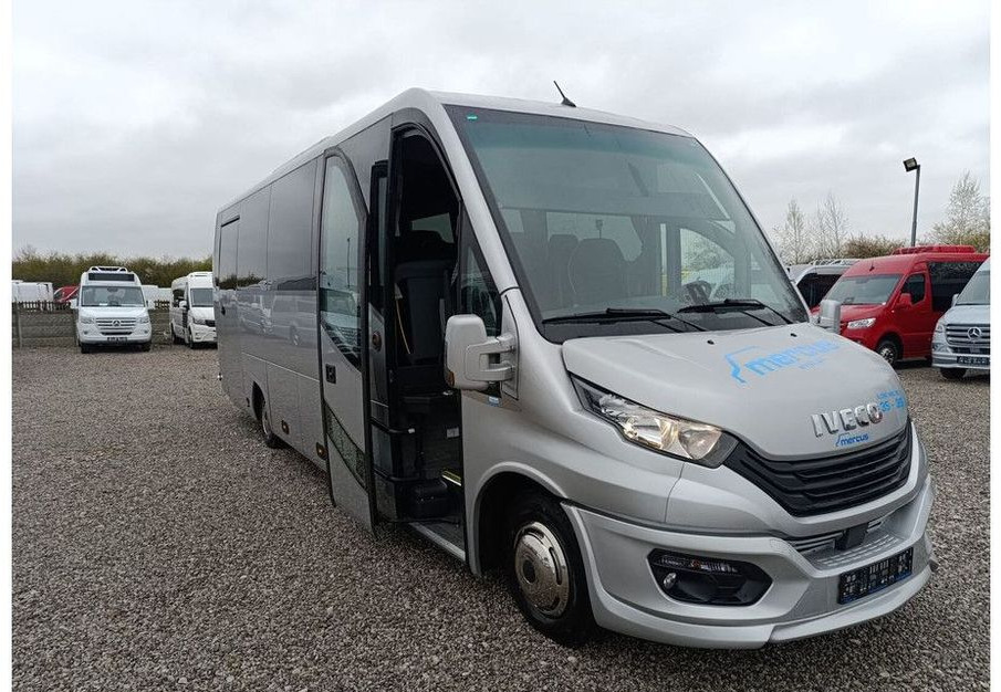 Iveco Mercus Daily 70C21 Nowość 39 miejsc - Микроавтобус, Пассажирский фургон: фото 1 Iveco Mercus Daily 70C21 Nowość 39 miejsc - Микроавтобус, Пассажирский фургон: фото 1