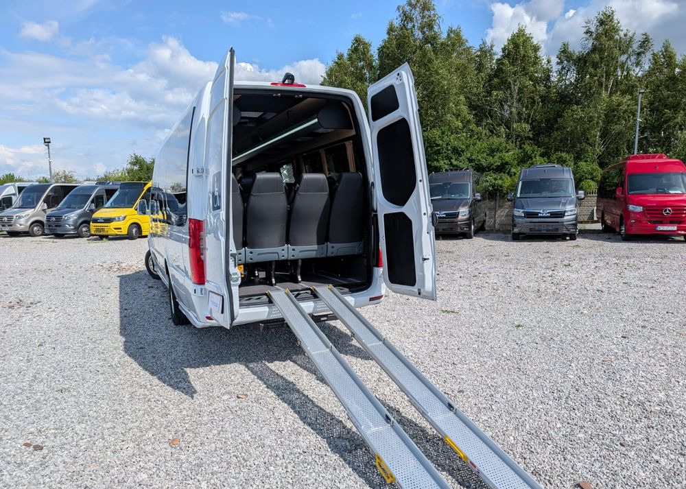 Mercedes-Benz Sprinter 519 - Микроавтобус, Пассажирский фургон: фото 1 Mercedes-Benz Sprinter 519 - Микроавтобус, Пассажирский фургон: фото 1