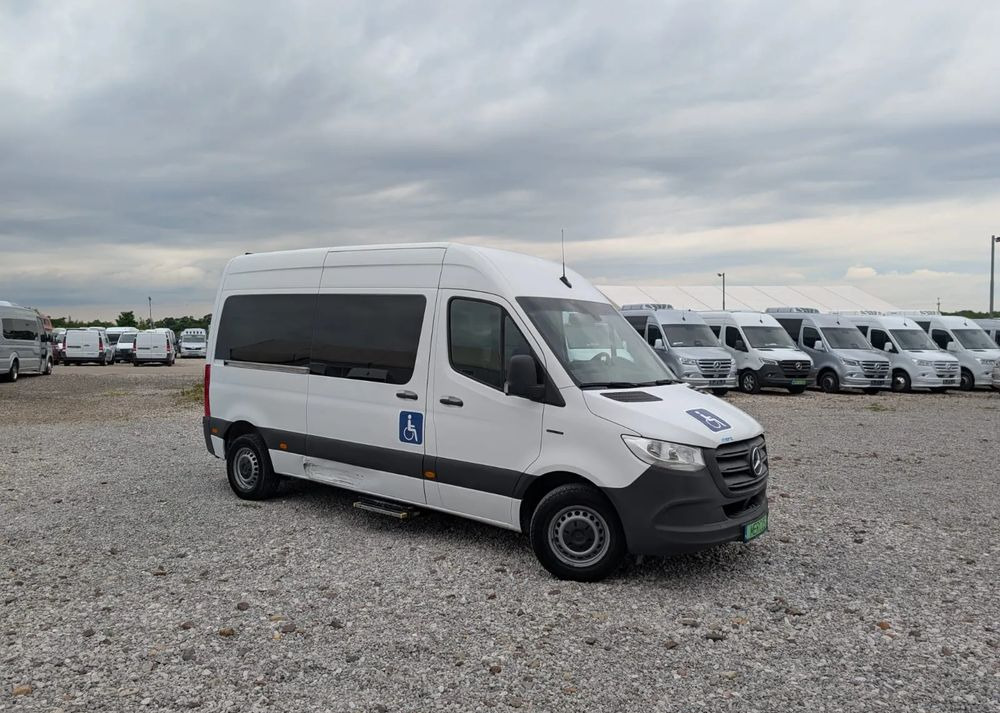 Mercedes-Benz Sprinter - Микроавтобус, Электробус: фото 1 Mercedes-Benz Sprinter - Микроавтобус, Электробус: фото 1