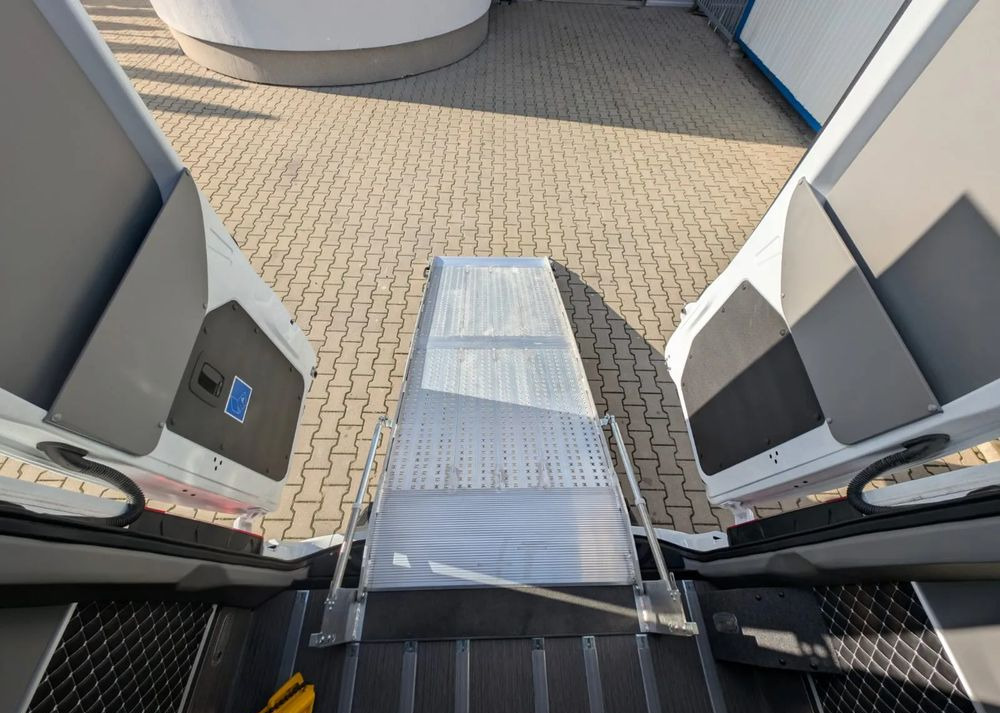 Новый Микроавтобус, Электробус Mercedes-Benz eSprinter: фото 9 Новый Микроавтобус, Электробус Mercedes-Benz eSprinter: фото 9