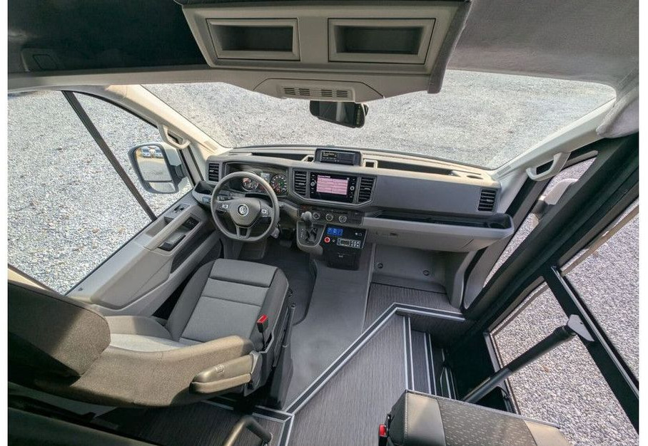 Микроавтобус, Пассажирский фургон Volkswagen Crafter: фото 19 Микроавтобус, Пассажирский фургон Volkswagen Crafter: фото 19