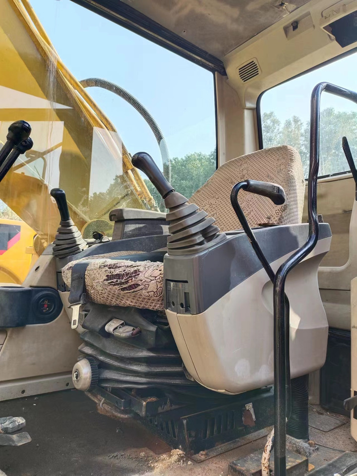 CAT 325CL - Гусеничный экскаватор: фото 5 CAT 325CL - Гусеничный экскаватор: фото 5