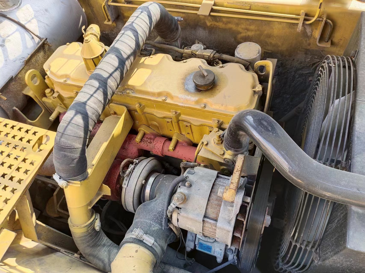 CAT 325CL - Гусеничный экскаватор: фото 4 CAT 325CL - Гусеничный экскаватор: фото 4