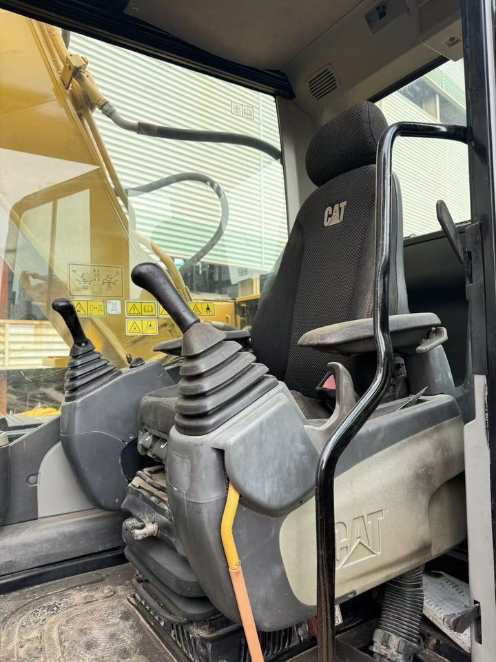 CATERPILLAR 315D2 - Гусеничный экскаватор: фото 5 CATERPILLAR 315D2 - Гусеничный экскаватор: фото 5