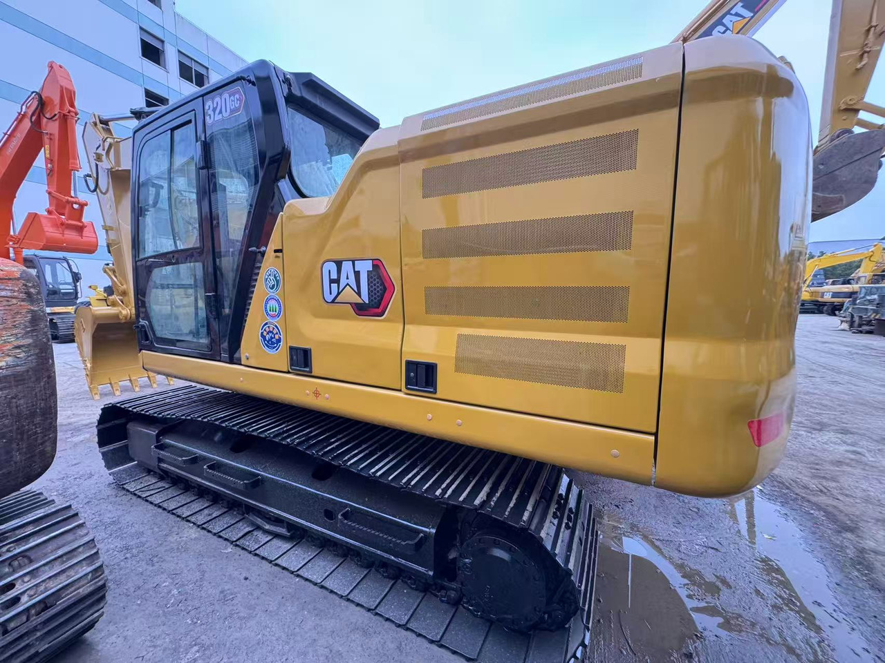CATERPILLAR 320GC - Гусеничный экскаватор: фото 5 CATERPILLAR 320GC - Гусеничный экскаватор: фото 5