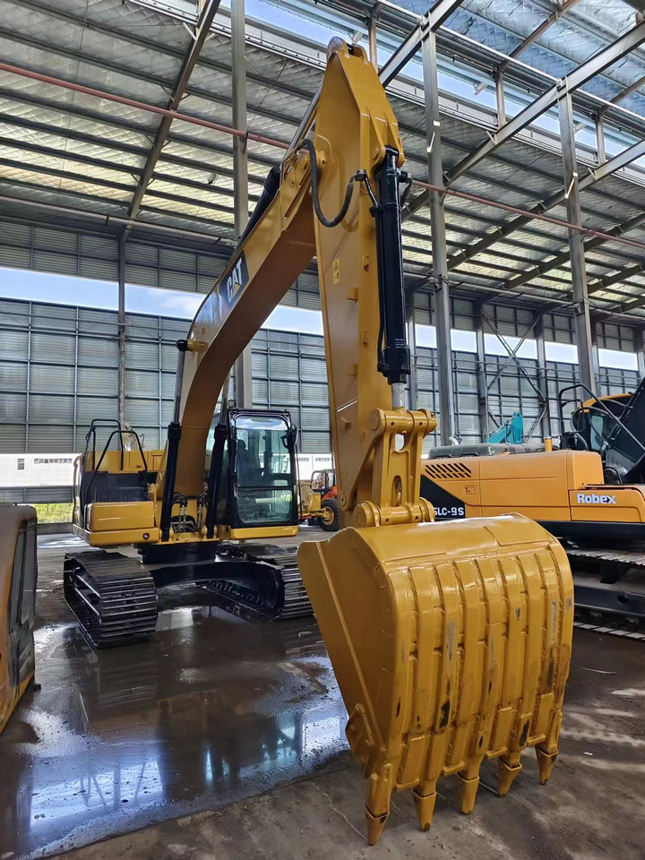 CATERPILLAR 320GC - Гусеничный экскаватор: фото 4 CATERPILLAR 320GC - Гусеничный экскаватор: фото 4