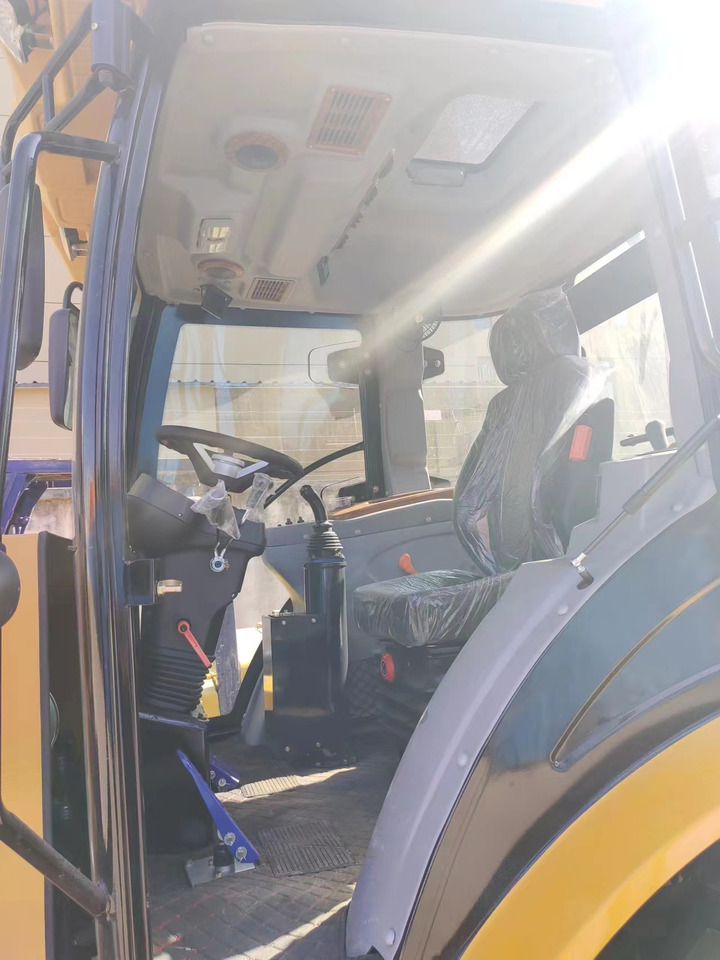 Экскаватор-погрузчик CATERPILLAR 420F: фото 6 Экскаватор-погрузчик CATERPILLAR 420F: фото 6