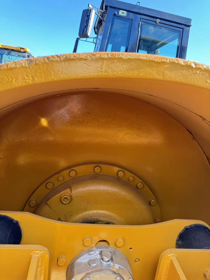 CATERPILLAR CS683E - Дорожный каток: фото 5 CATERPILLAR CS683E - Дорожный каток: фото 5