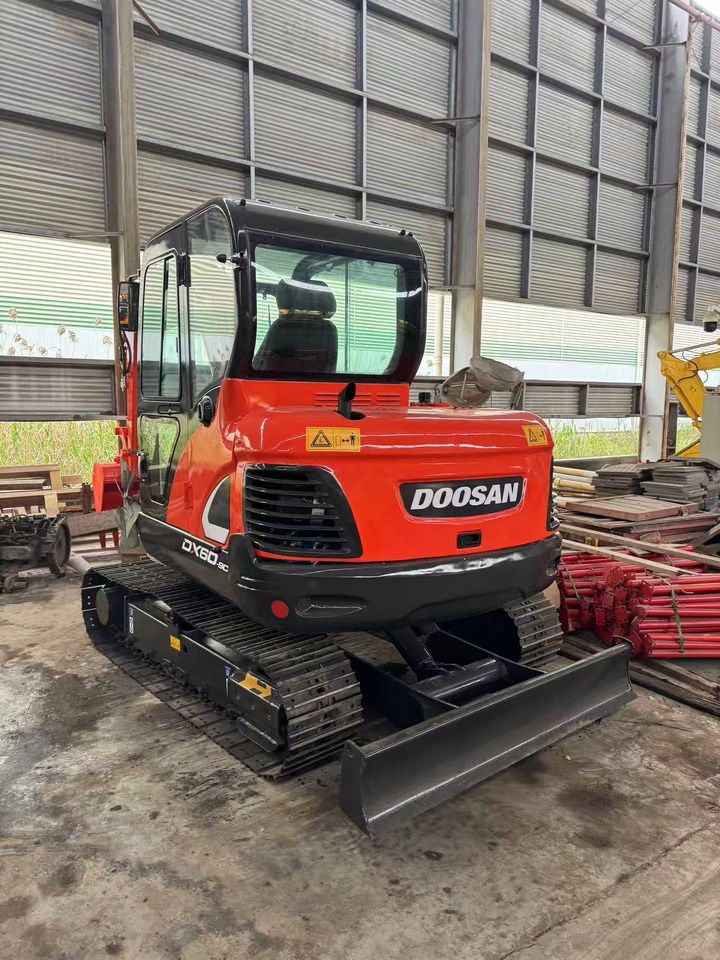 DOOSAN DX60-9C - Мини-экскаватор: фото 4 DOOSAN DX60-9C - Мини-экскаватор: фото 4