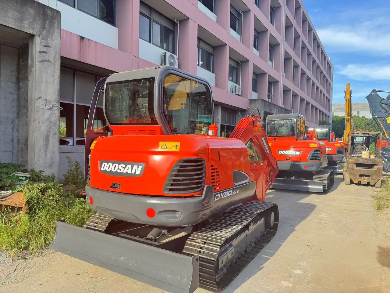 Мини-экскаватор DOOSAN DX60: фото 6 Мини-экскаватор DOOSAN DX60: фото 6
