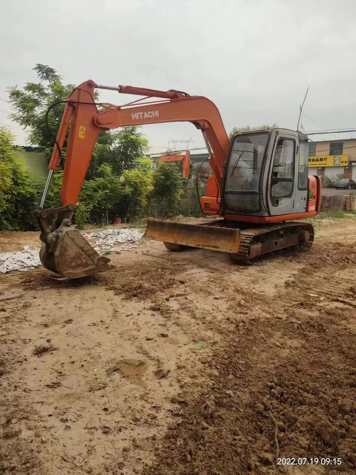 HITACHI EX60-5 - Мини-экскаватор: фото 3 HITACHI EX60-5 - Мини-экскаватор: фото 3