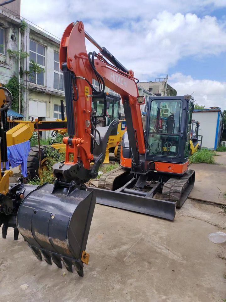 HITACHI ZX55 USR-5A - Мини-экскаватор: фото 2 HITACHI ZX55 USR-5A - Мини-экскаватор: фото 2