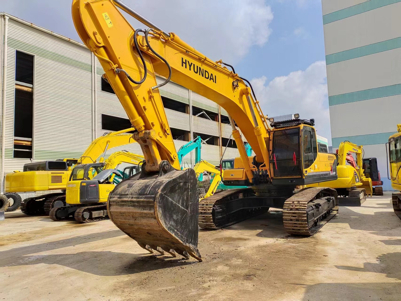 Hyundai R385LC-9T - Гусеничный экскаватор: фото 4 Hyundai R385LC-9T - Гусеничный экскаватор: фото 4