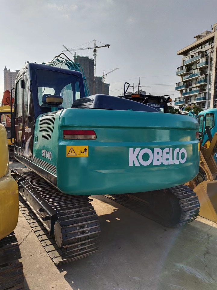 KOBELCO SK140LC-8 - Гусеничный экскаватор: фото 4 KOBELCO SK140LC-8 - Гусеничный экскаватор: фото 4