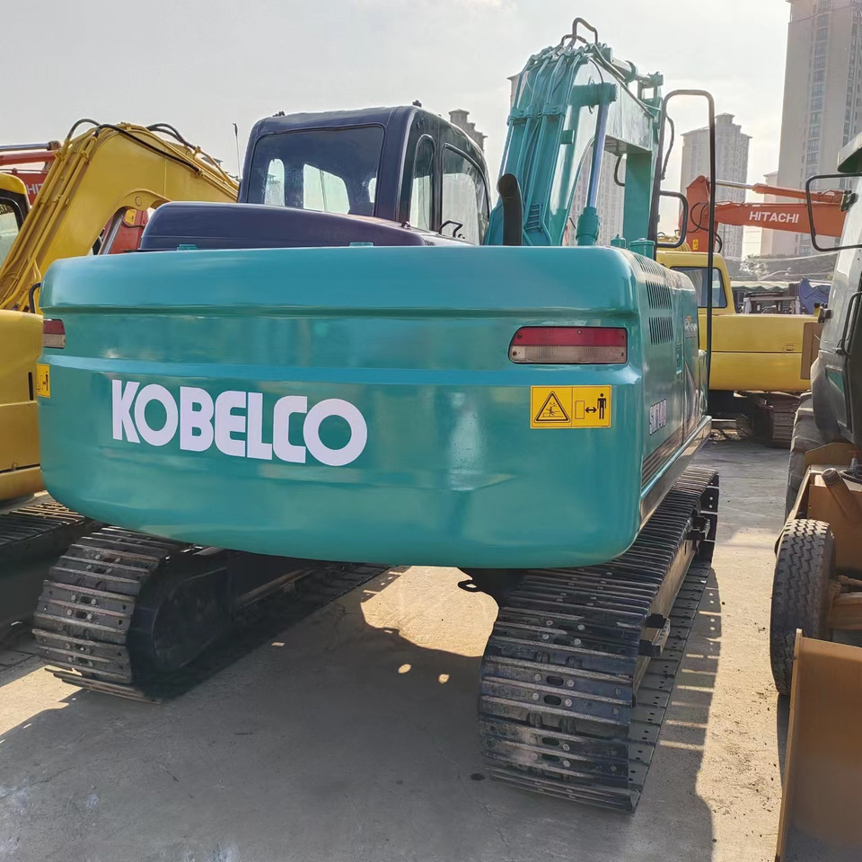 KOBELCO SK140LC-8 - Гусеничный экскаватор: фото 3 KOBELCO SK140LC-8 - Гусеничный экскаватор: фото 3